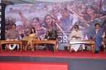 Amitabh Bachchan, Manoj Bajpai, Kishan Kumar, Amrita Rao, Prakash Jha, Siddharth Roy Kapur at Trailer launch of Satyagraha in Mumbai on 26th June 2013 (71).JPG